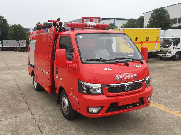 東風途逸消防車（藍牌）