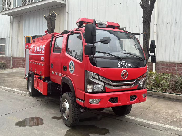 JDF5102GXFSG45/E6型水罐消防車